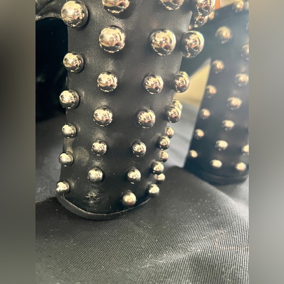 Make Me an Offer - Alexander Wang - Embellished Leather Ellery Heels - Picture 11 of 15